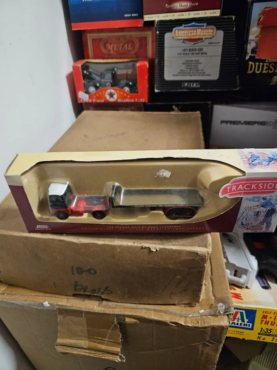 Corgi Hornby OO Gauge Trackside Truck - Image 1