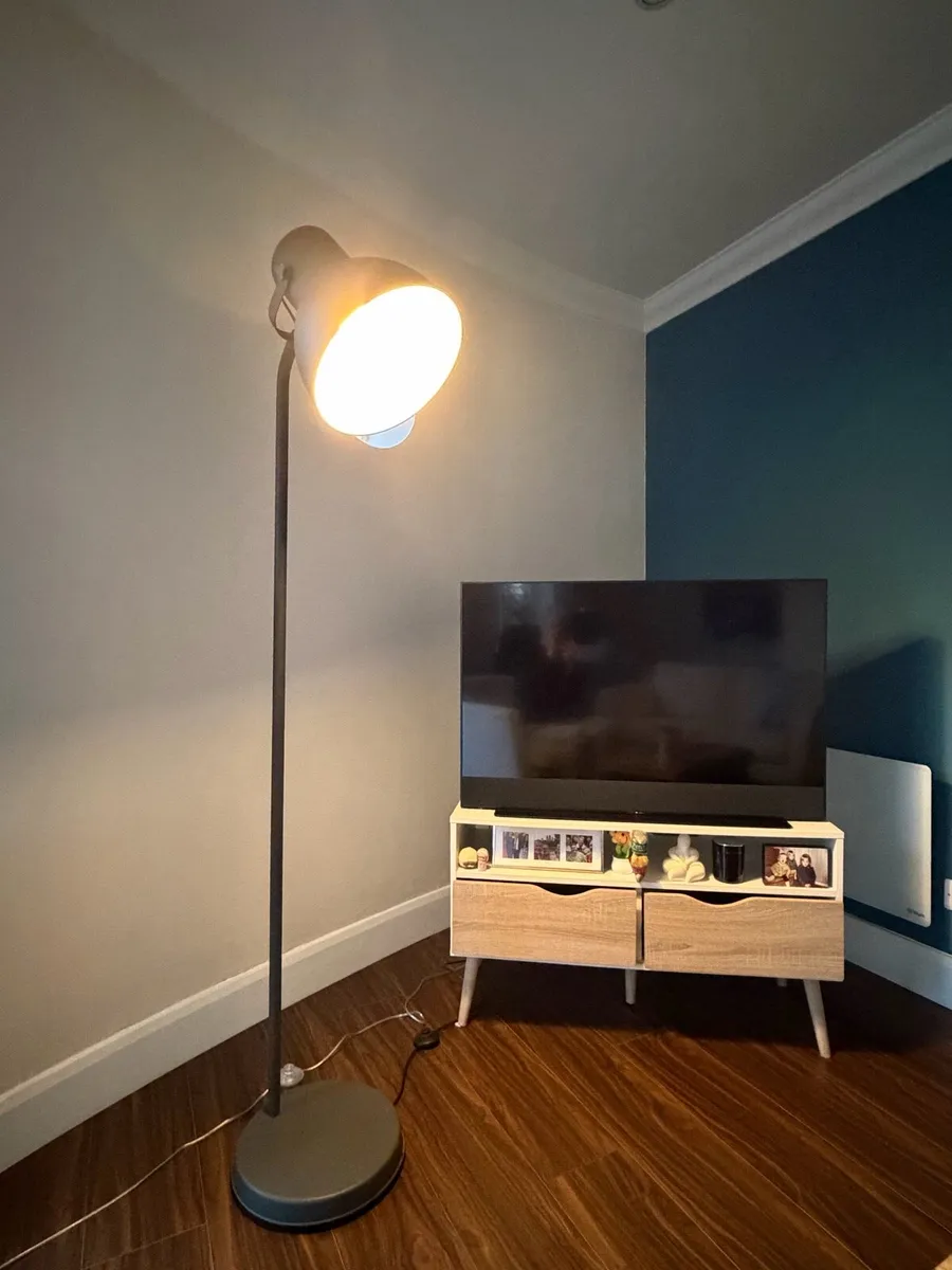 Floor lamp - Image 2