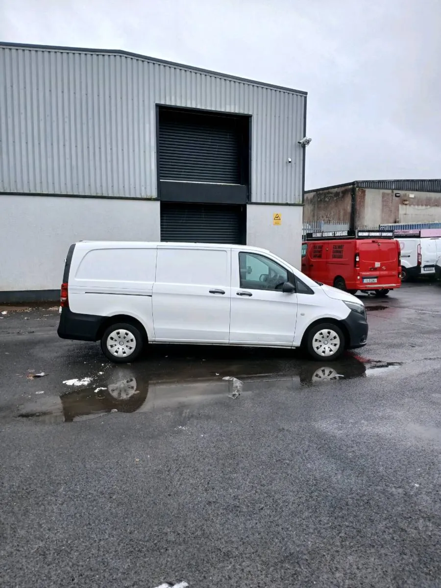 2017 MERCEDES VITO - Image 4