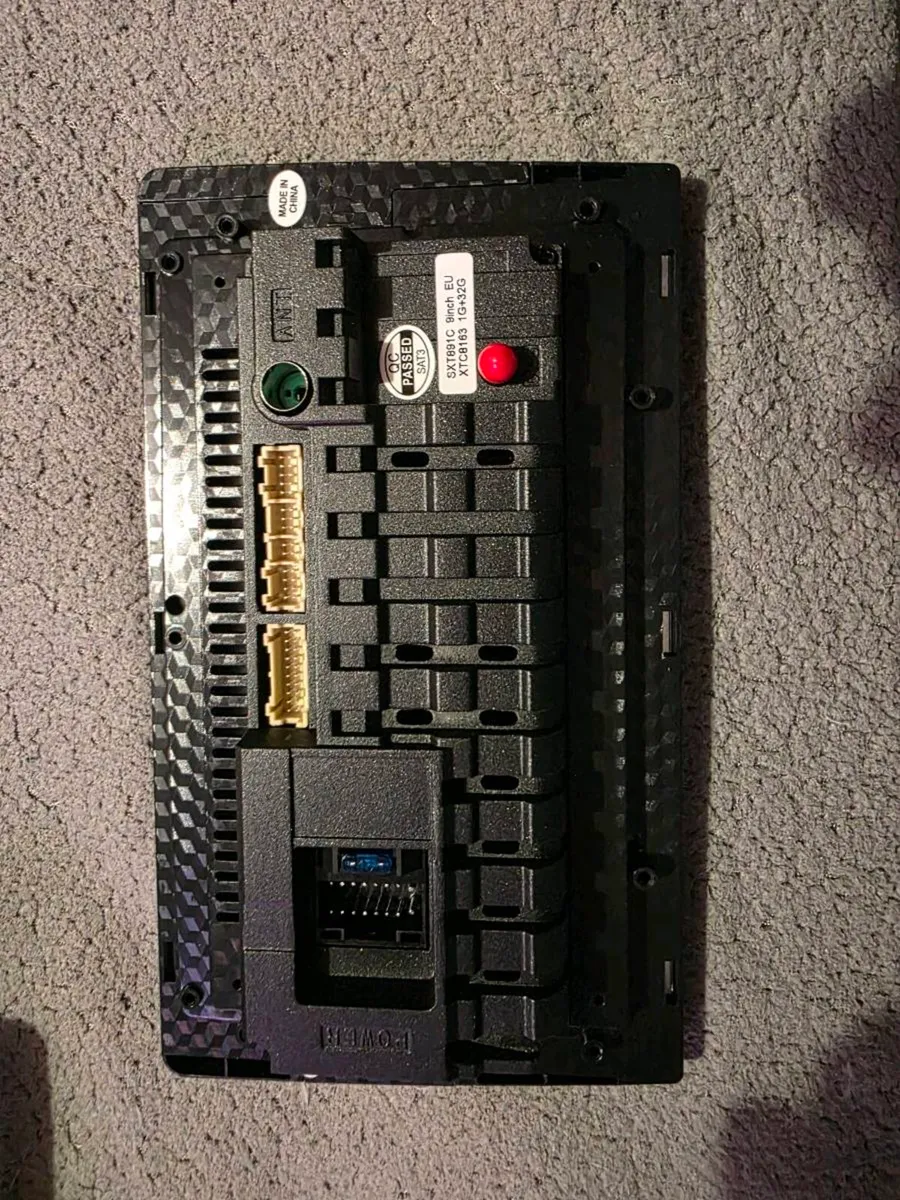 Android screen available for sale - Image 3