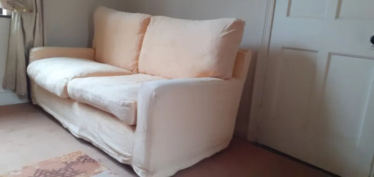 Free sofa - Image 2