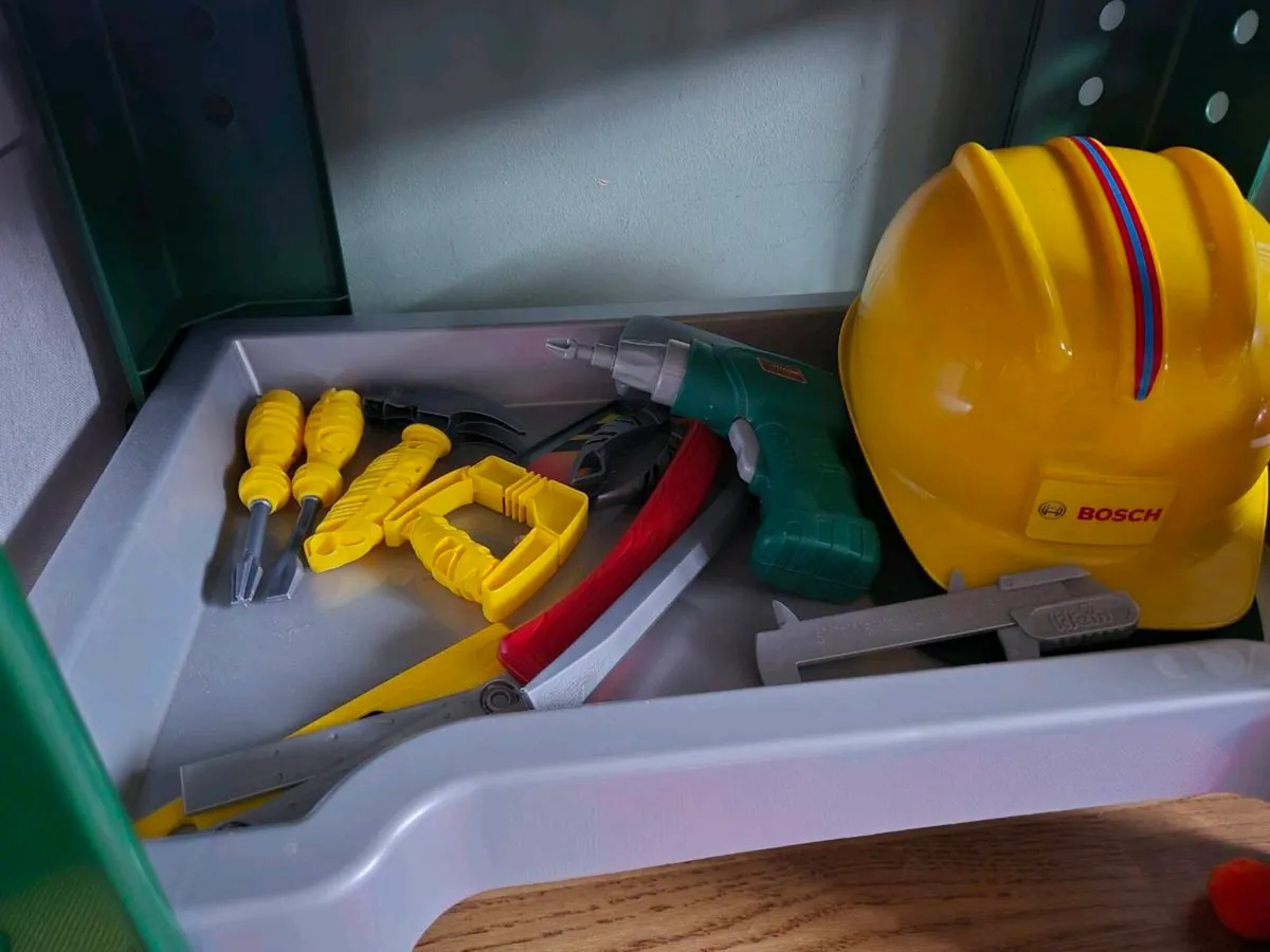 Bosch kids work bench - Image 2