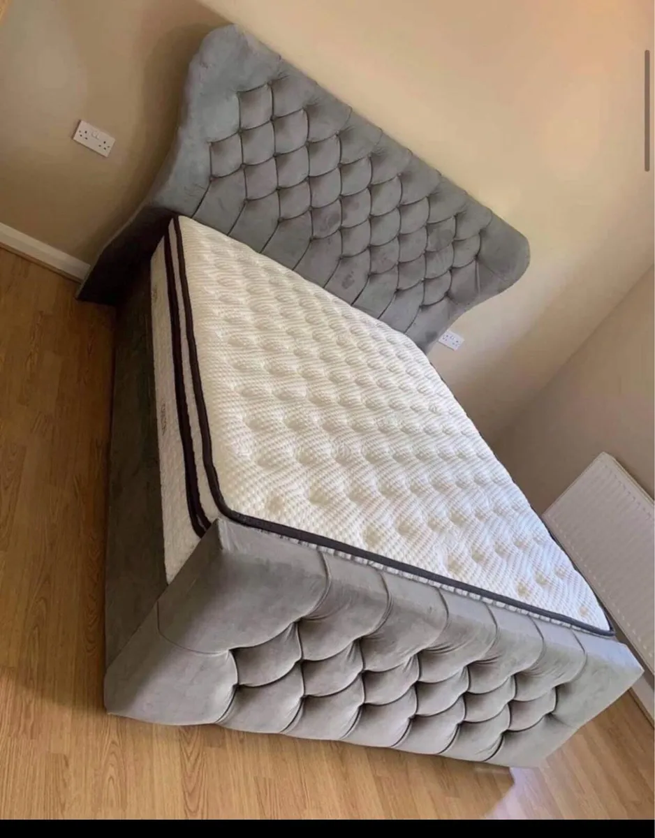 Large  Double bed - Image 1