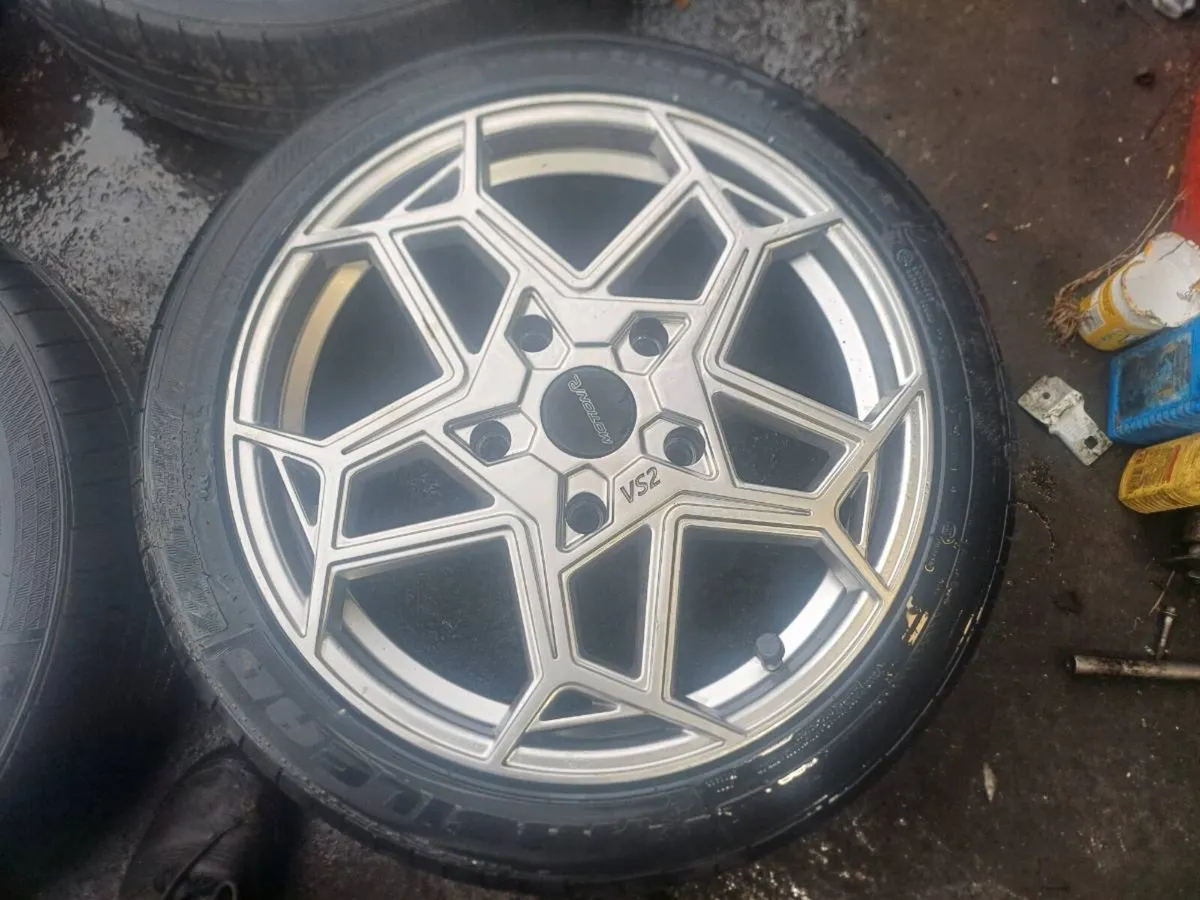 Ford transit custom 20" wheels with new tyres - Image 1