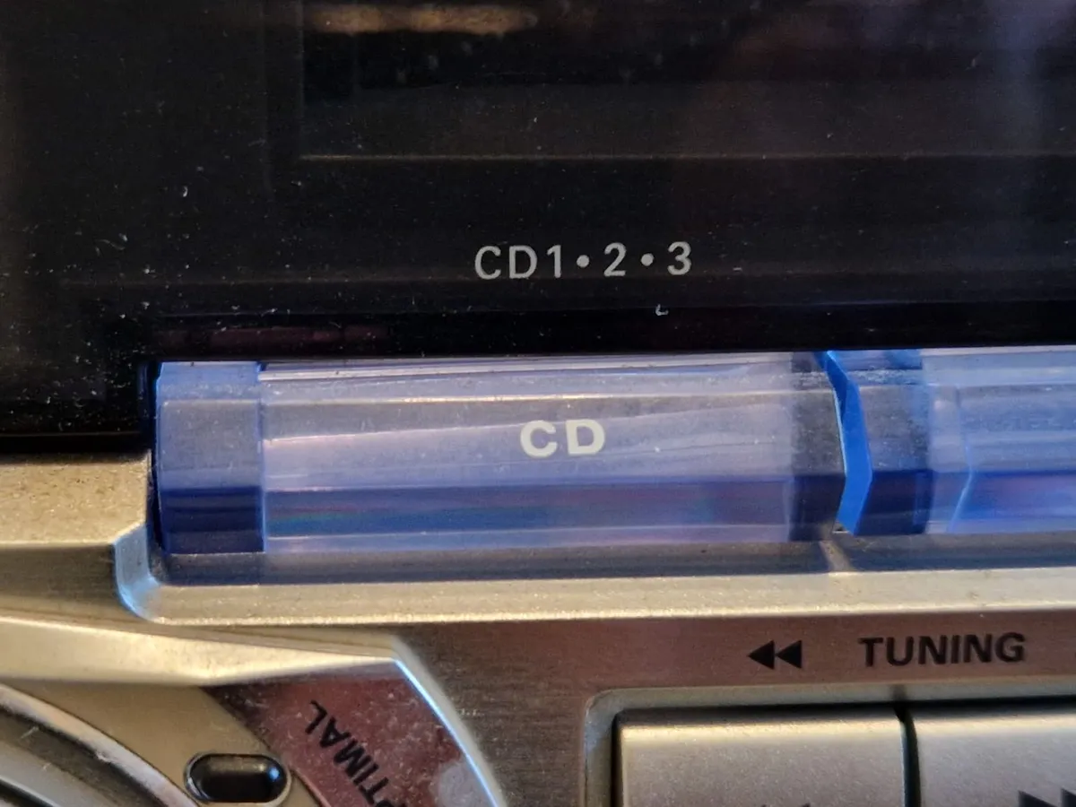 Philips HIFI, Model FW-C38-22, no remote control - Image 2