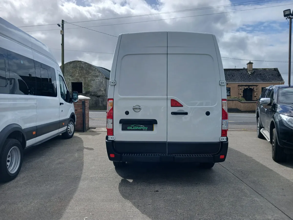 NISSAN INTERSTAR FRIDGE VAN - Image 4