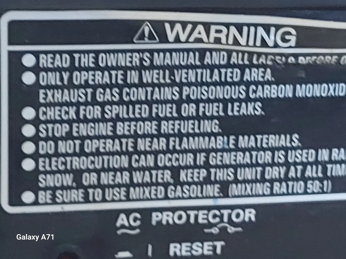 PowerCraft-720, 650 Watt Portable Petrol Generator - Image 4