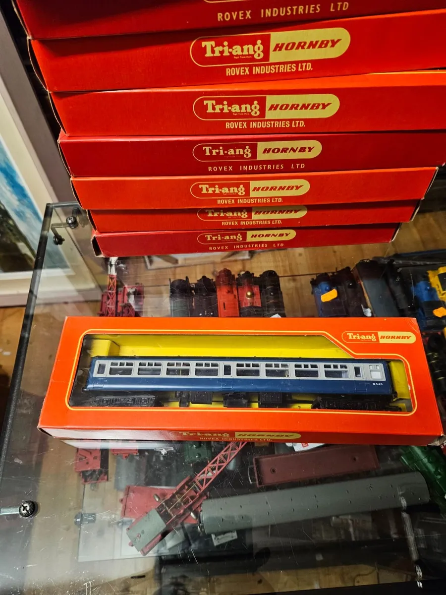 Hornby OO Gauge Carraige