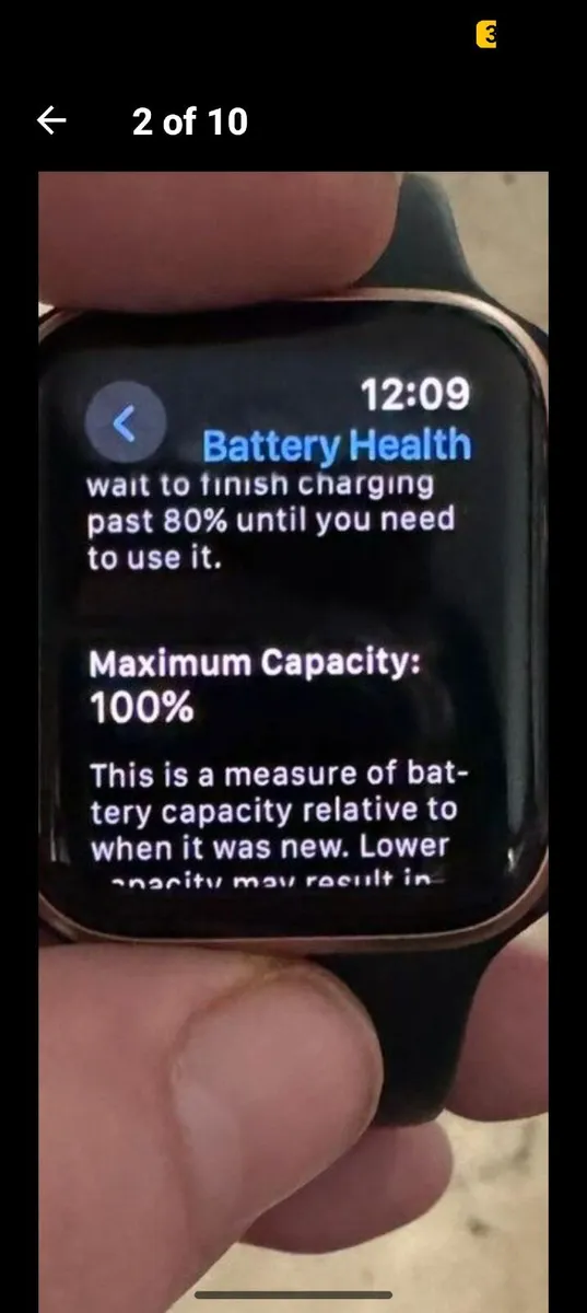 Apple watch SE 40mm 2 Gen GPS bronze Watch - Image 4