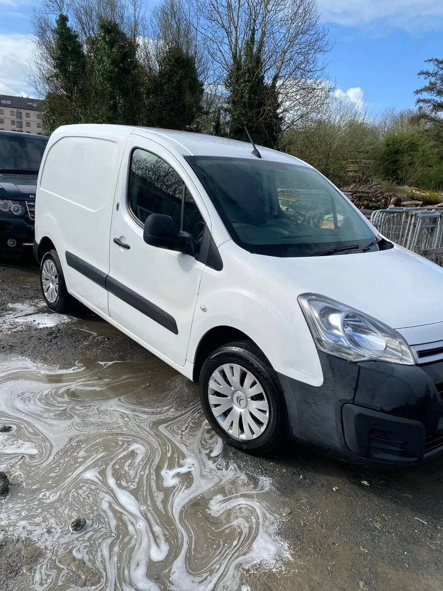 Van - Image 1