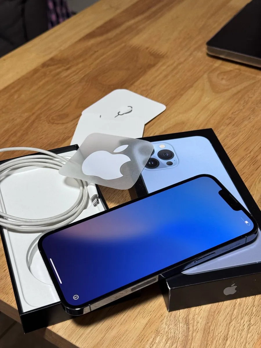 IPhone 13 Pro Max 128gb - Image 4