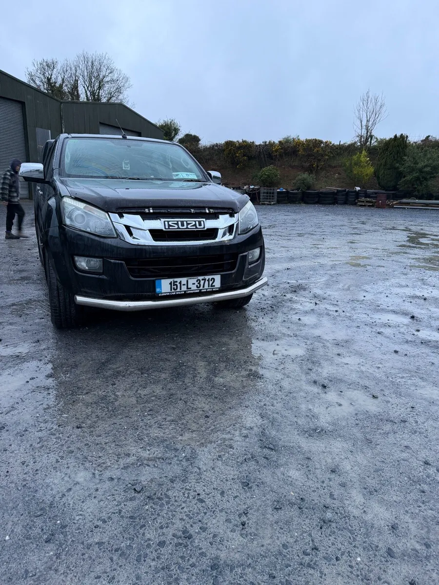 2015 Isuzu Di-max 2.5 diesel - Image 2