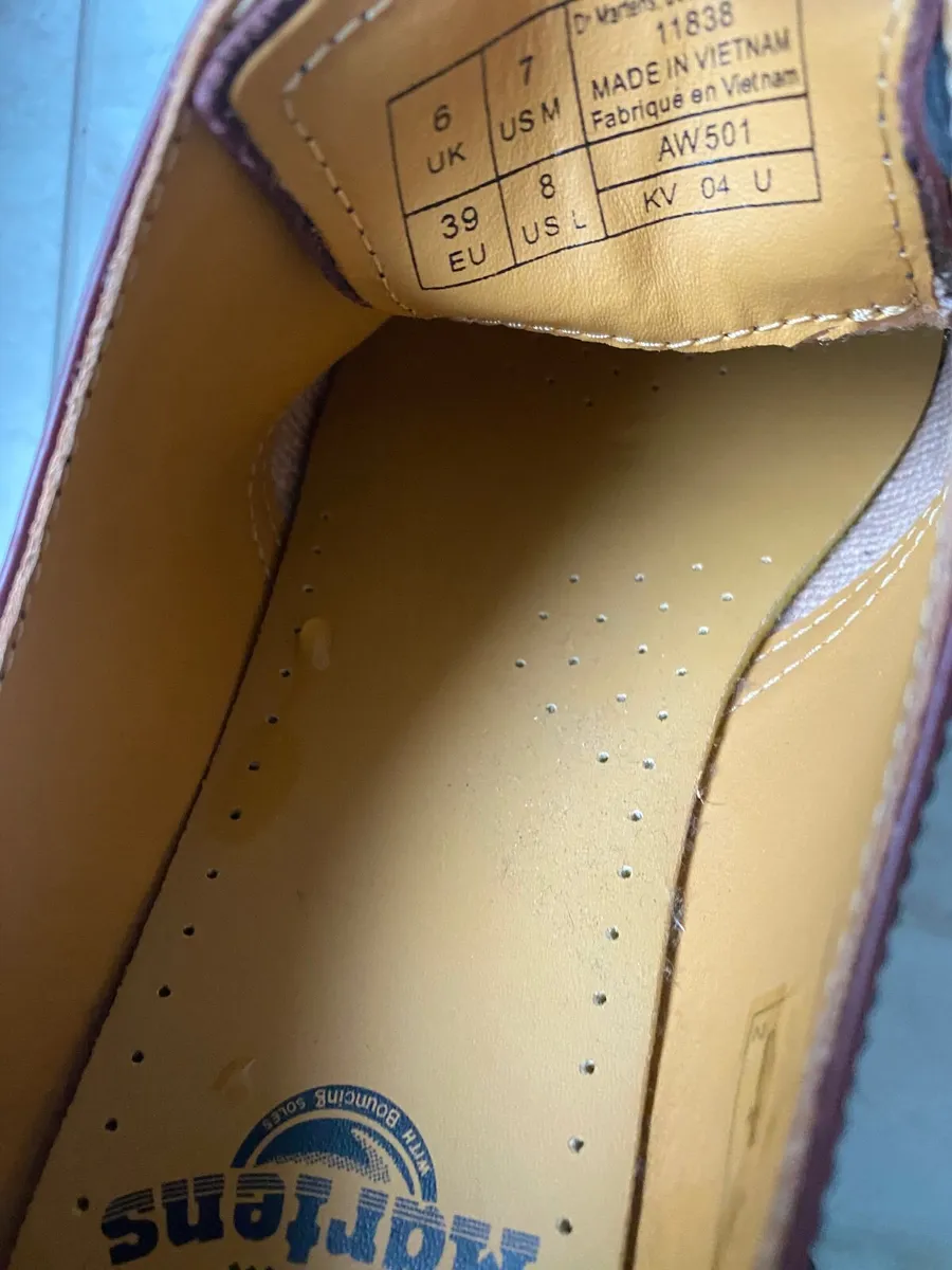 Ladies doc martin shoes - Image 3