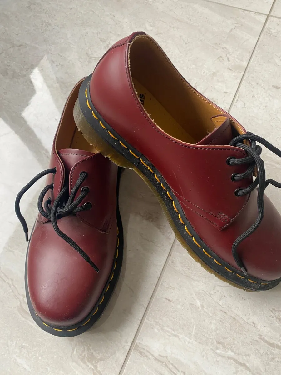 Ladies doc martin shoes - Image 1