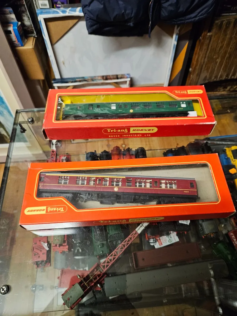 Hornby OO Gauge Carraige