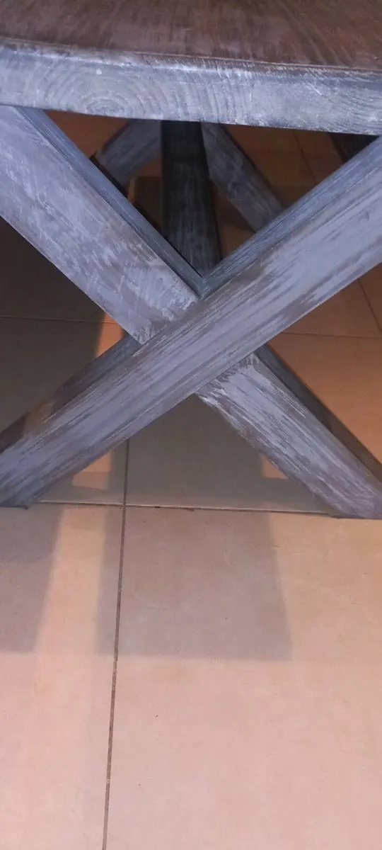 Dining table - Image 4