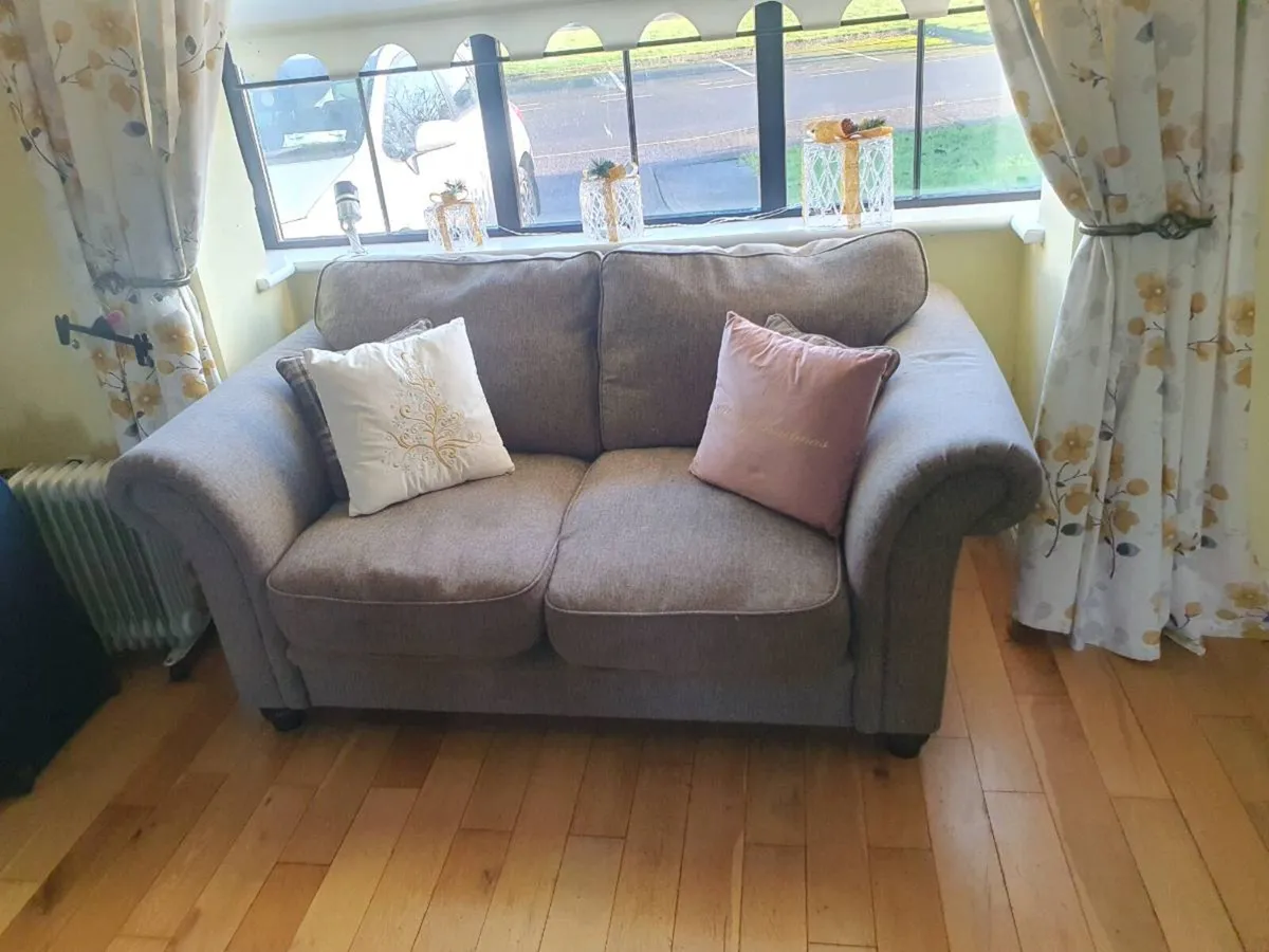 3 seater, 2 seater and ottoman - Image 3
