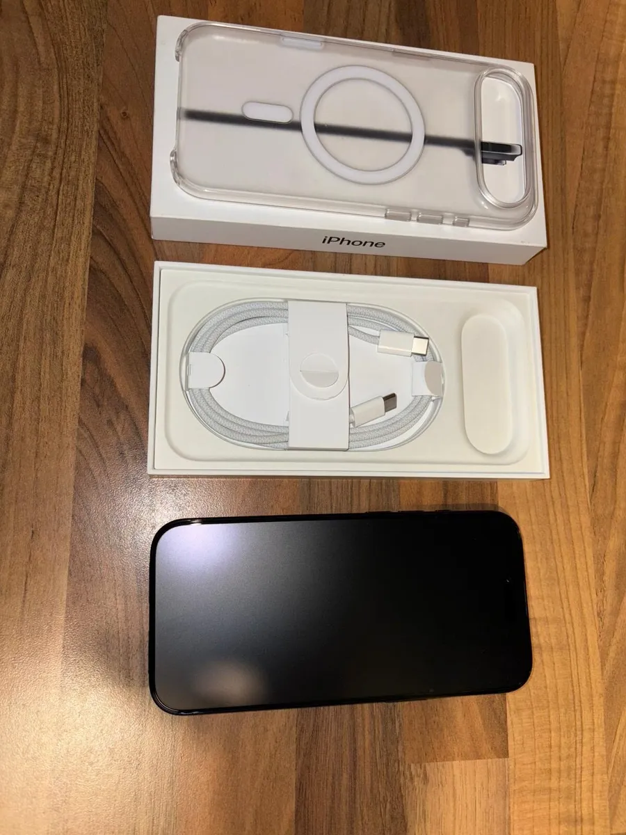 iPhone Air - Boxed as new with extras - Image 3