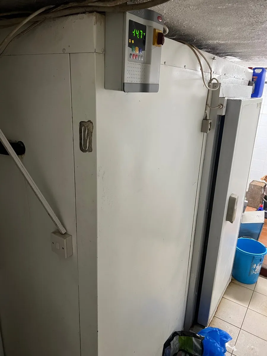 Fridge &freezer - Image 4