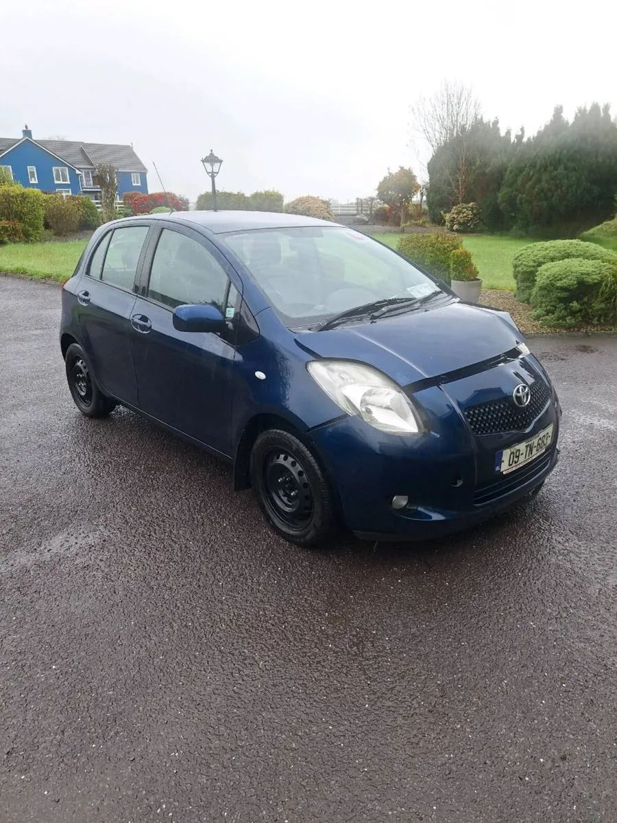 Toyota yaris - Image 1