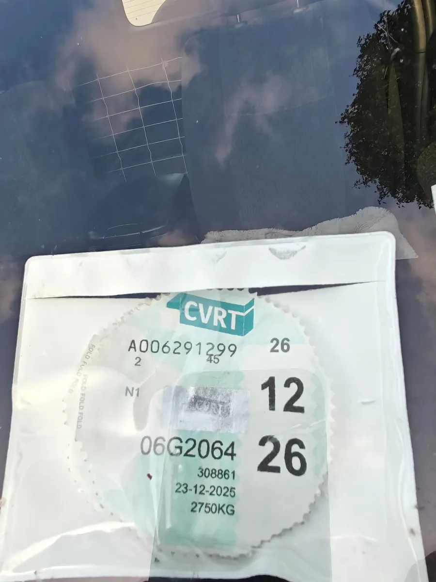 Toyota Land Cruiser 2006 - Image 3