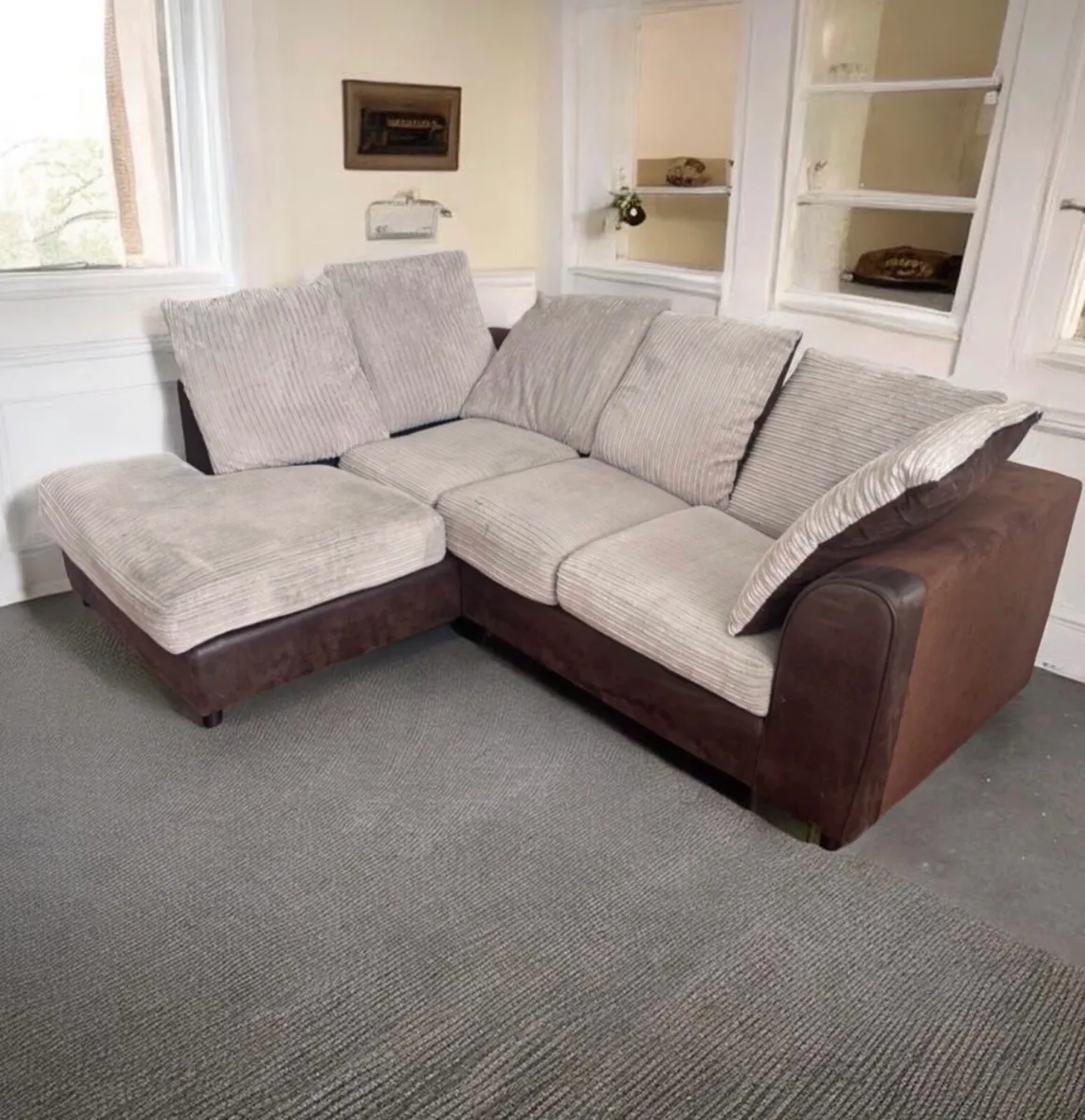 Corner sofa - Image 1