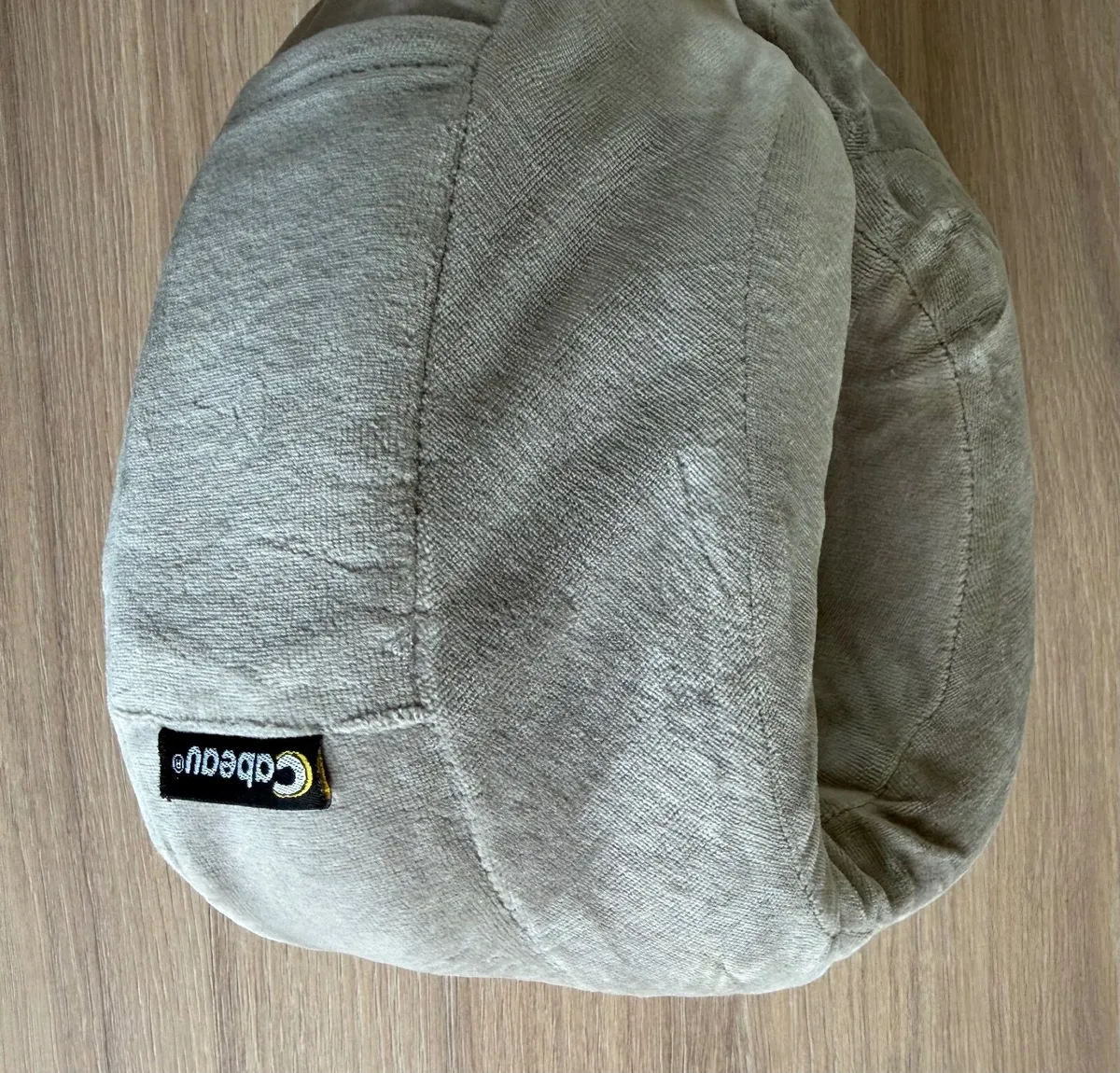 Cabeau Travel Neck Pillow - Image 2