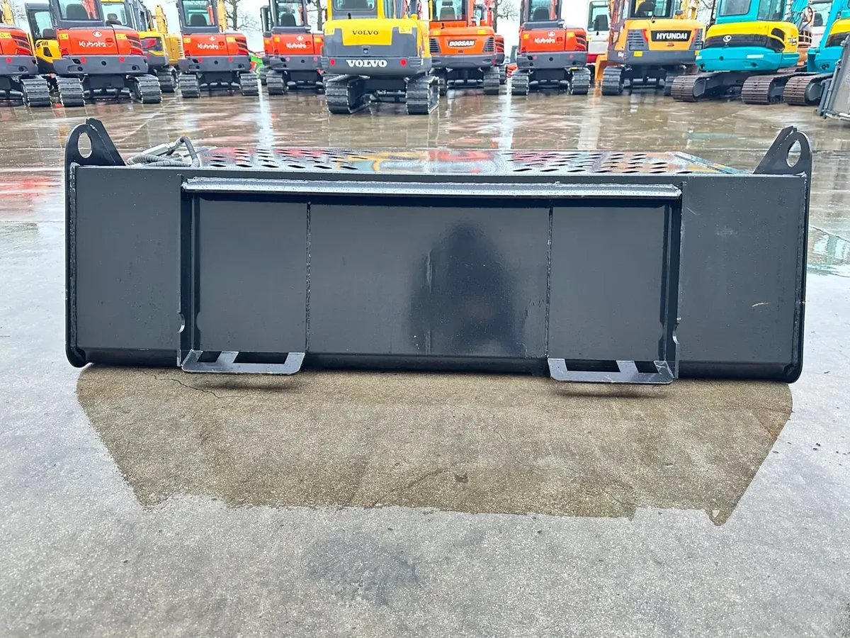 Stone picker bucket - Image 3