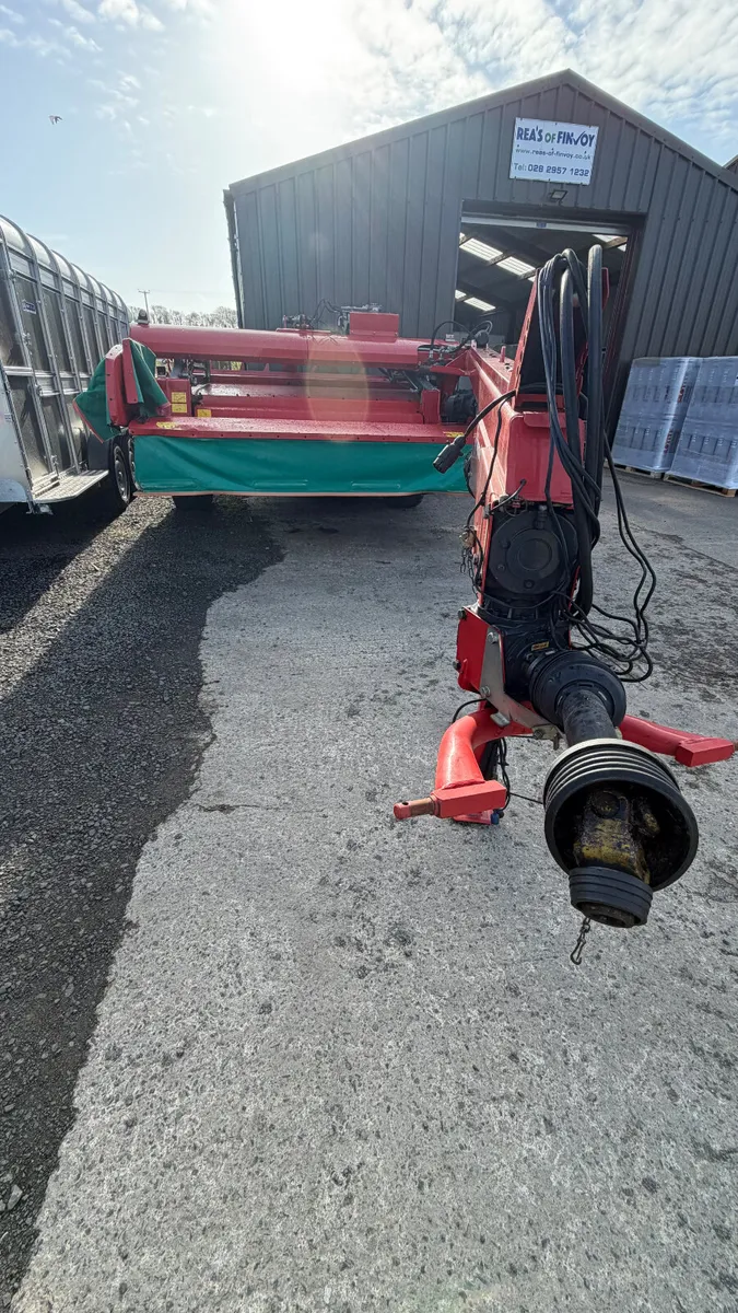 Kverneland 4332 with grouper - Image 2