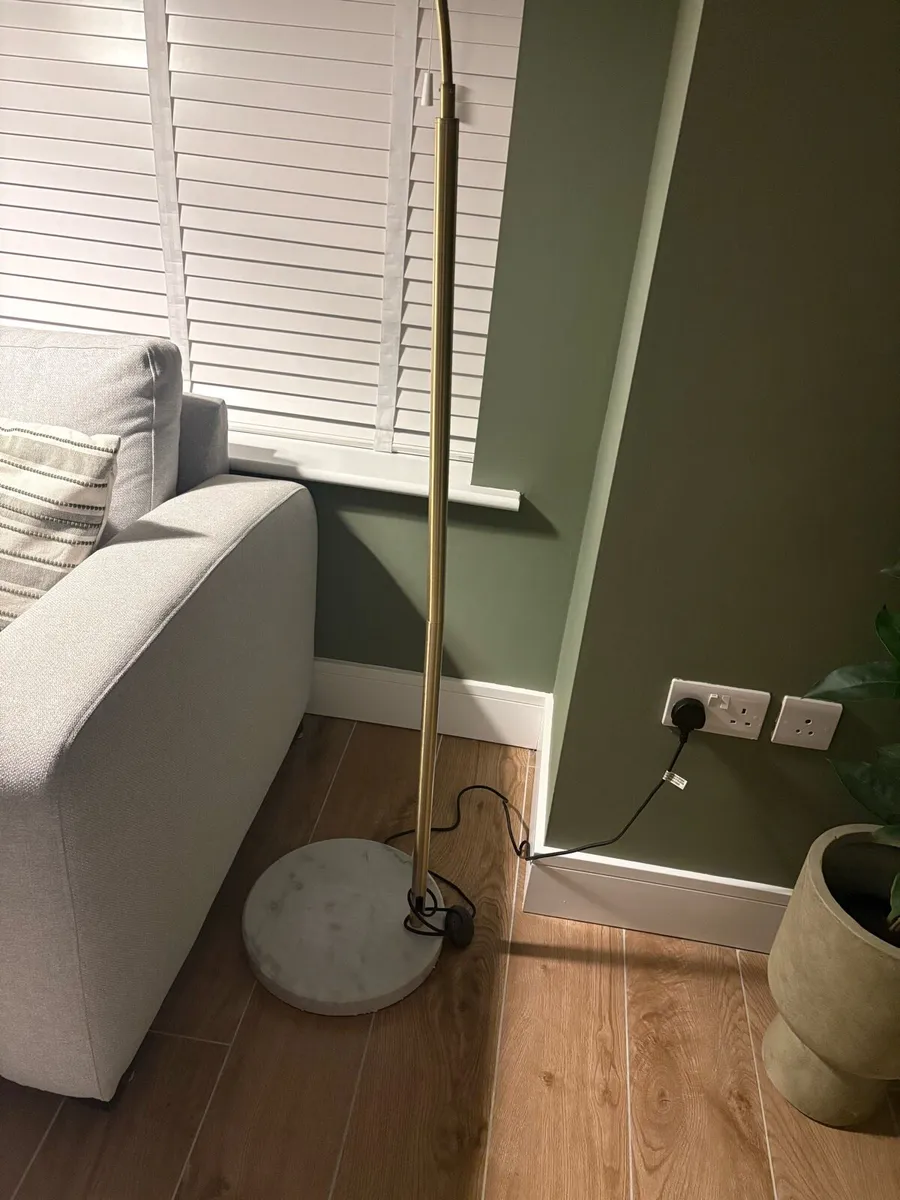 Arched standing lamp - Image 2