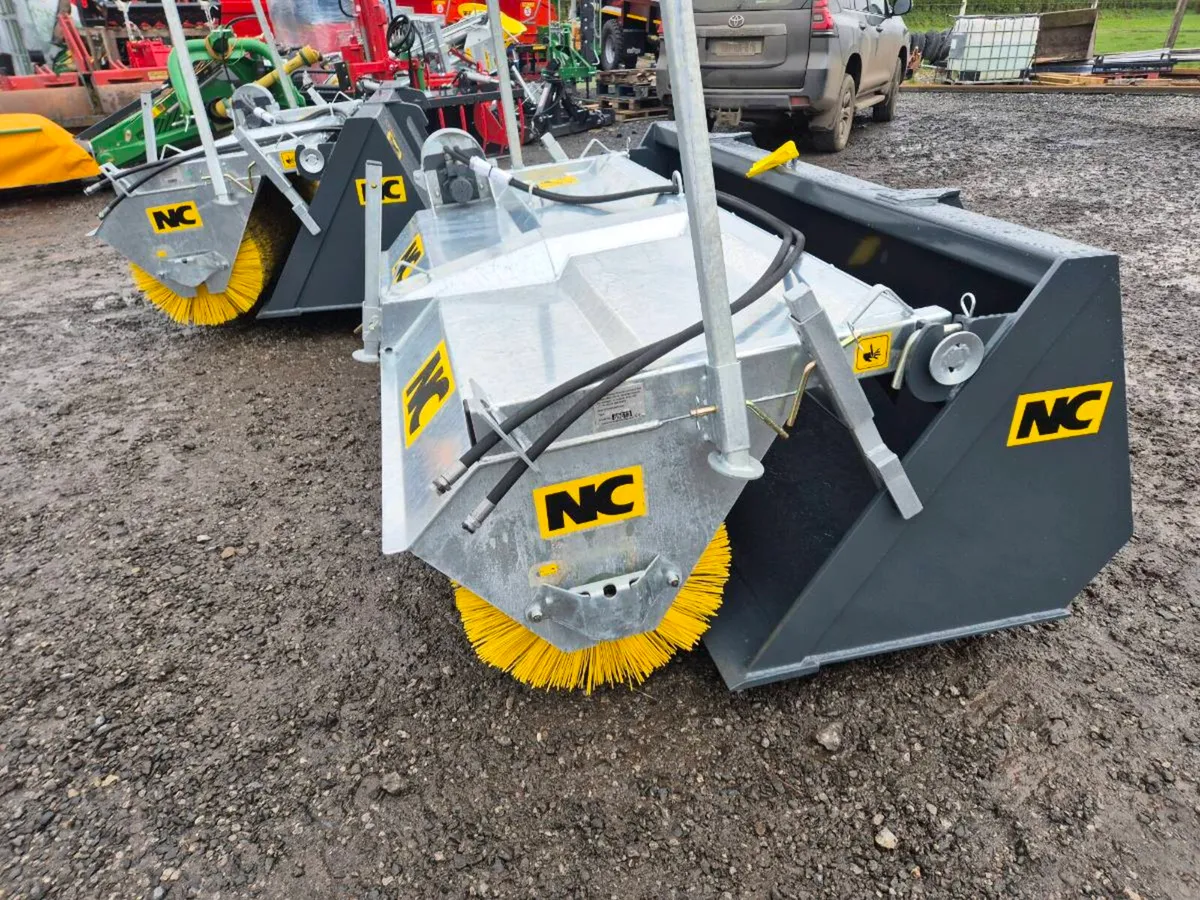 Nc bucket sweepers - Image 1
