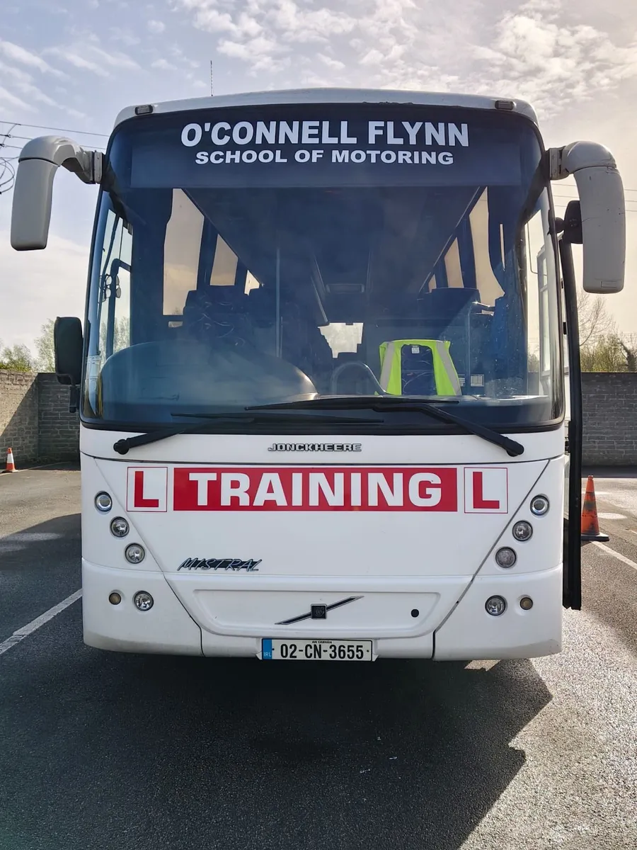 Volvo Other 2002 - Image 1