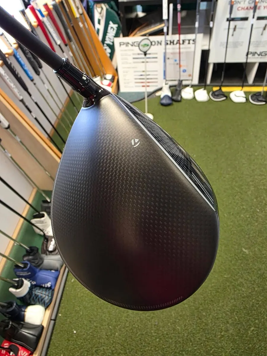 New Taylormade Qi4D Driver - Image 4