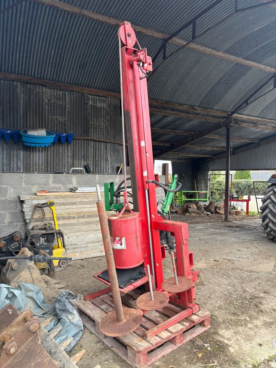 Malone Post Driver - Image 1