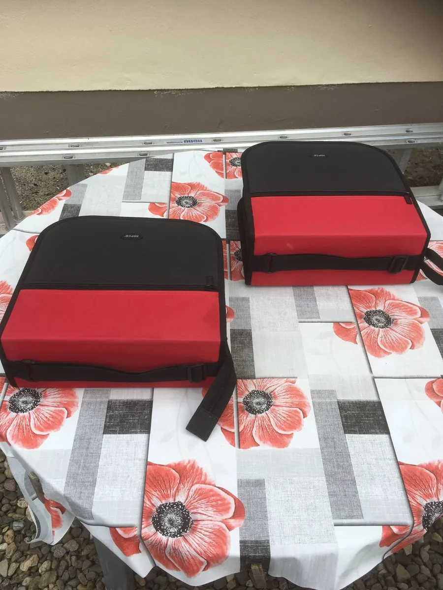 CD Case and Contents - All Original CDs included - Image 4