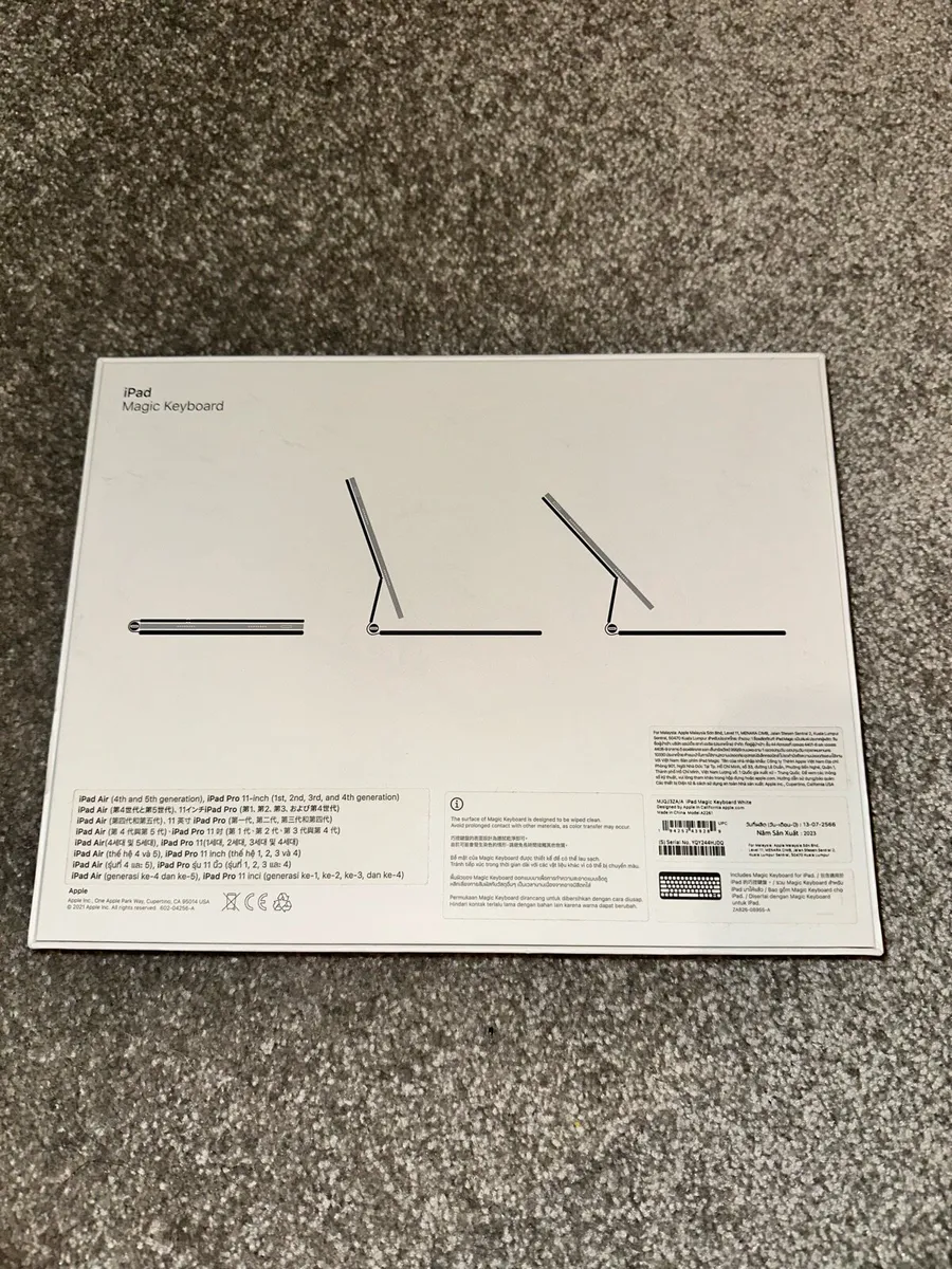 Apple iPad Magic Keyboard / cover - Image 2