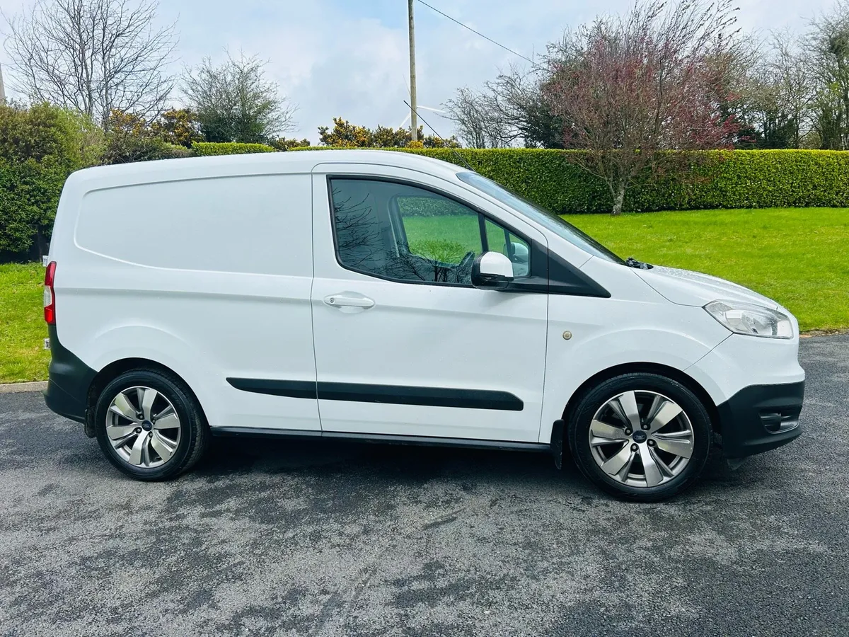 Ford Transit courier Tdci NEW CVRT TEST 2017 - Image 3
