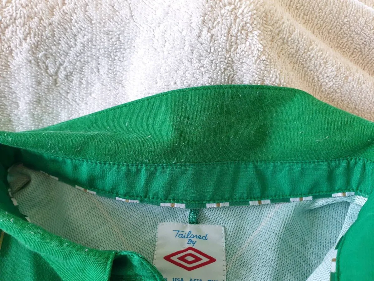 Ireland Football Home Jersey 2011 to 2012 Small - Image 2