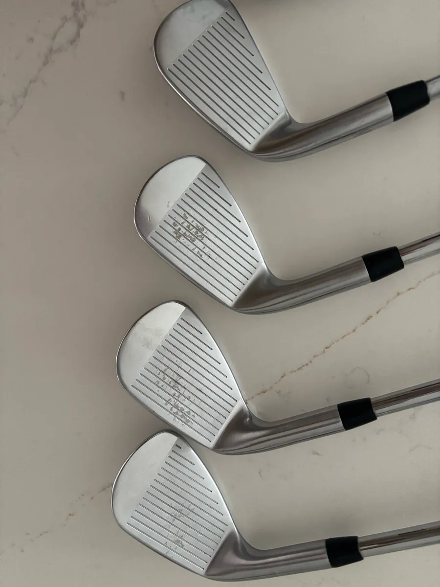 Titleist T150 irons - Image 3