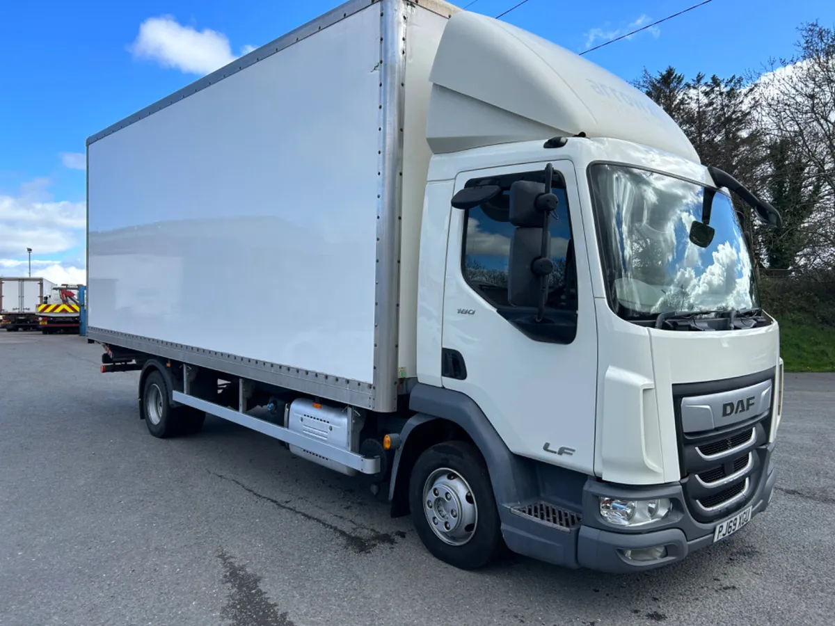 2019 Daf lf 180 7.5 ton box with tail lift - Image 3