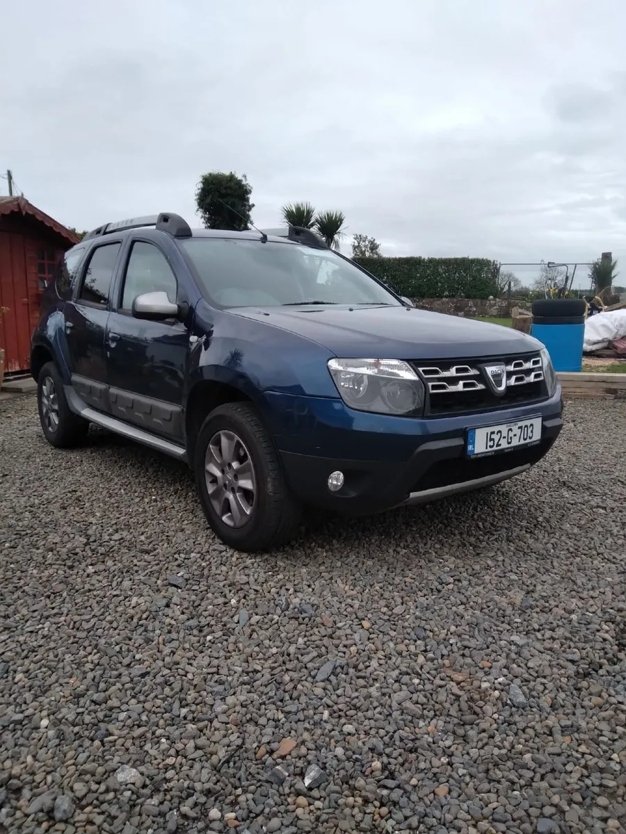 15 Dacia Duster CRVT 10-26 Tax 9-26 - Image 1