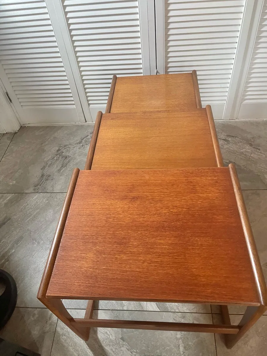 Mid century G plan nesting tables - Image 4