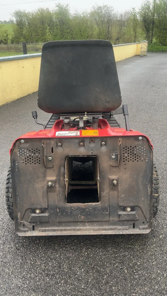 Twincut  lawnmower - Image 2