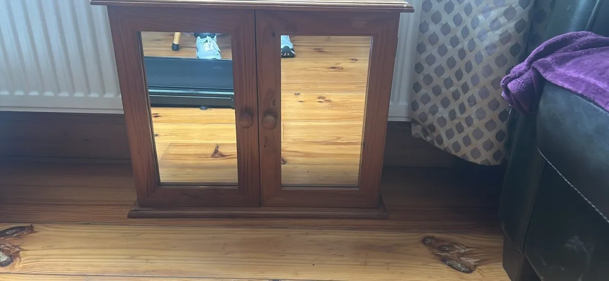 Bathroom Cabinet - Image 1