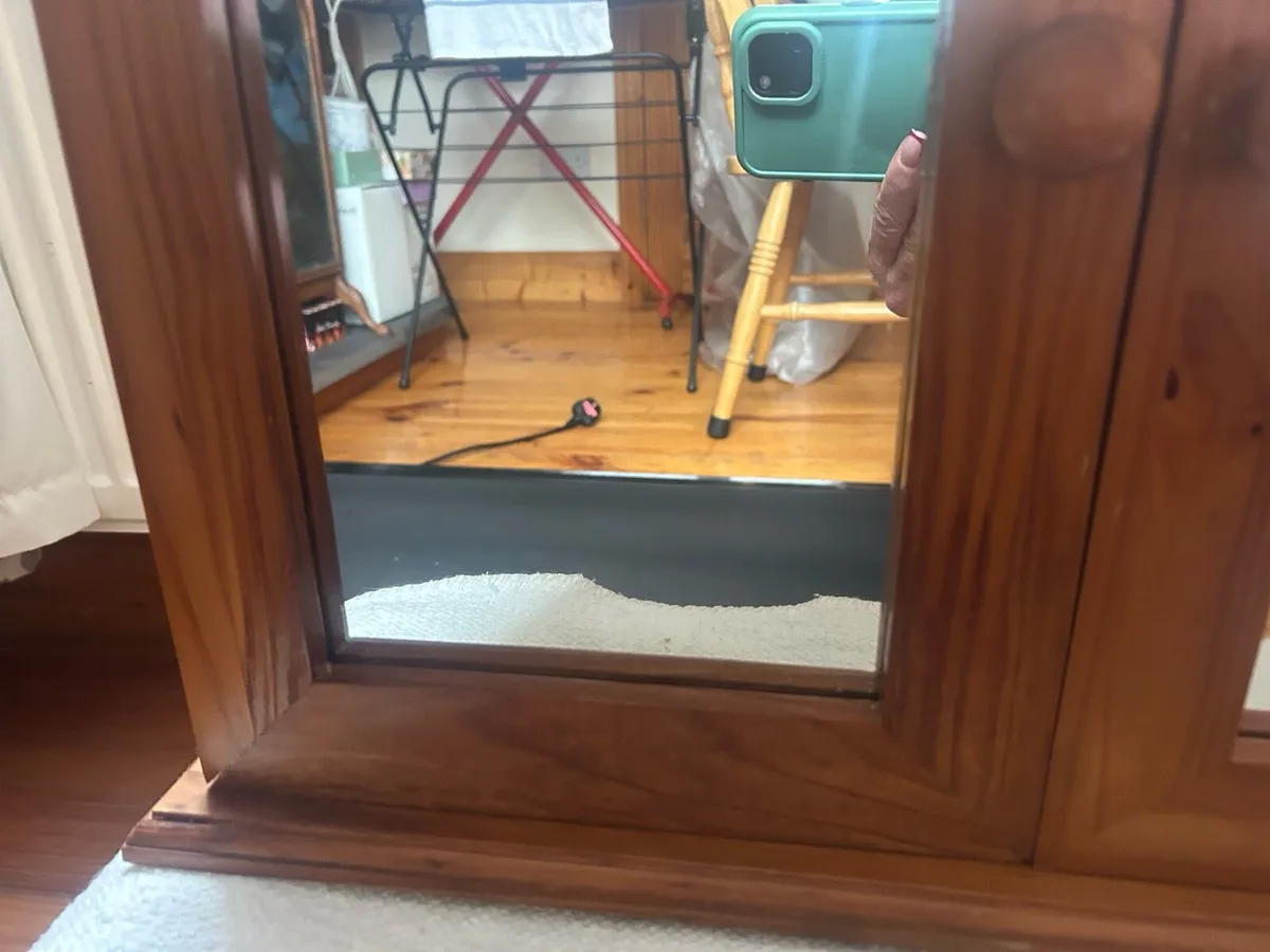 Bathroom Cabinet - Image 4