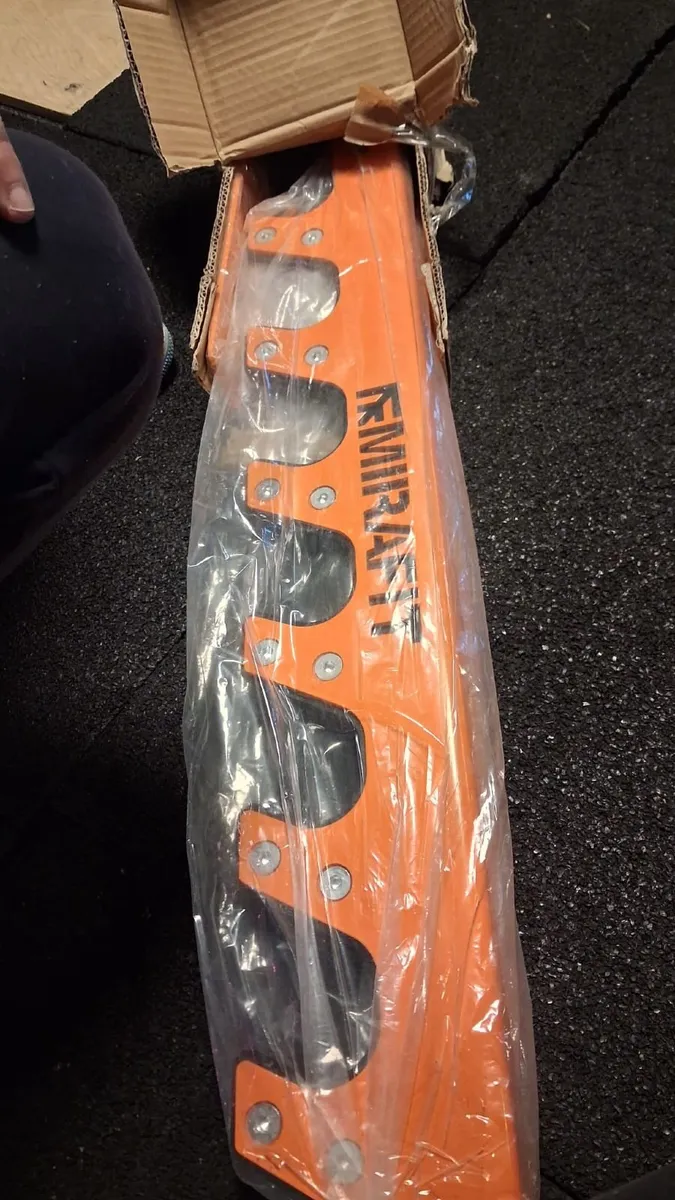 Barbell wall rack new - Image 2