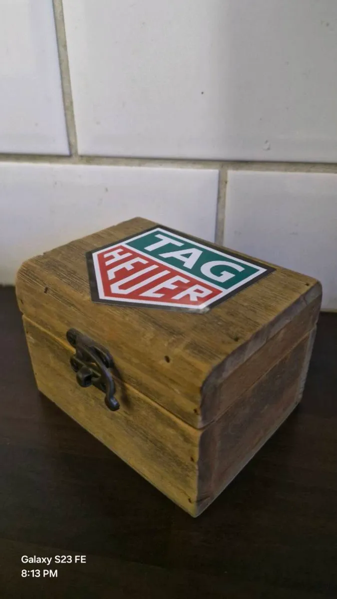 Bed side watch box - Image 1