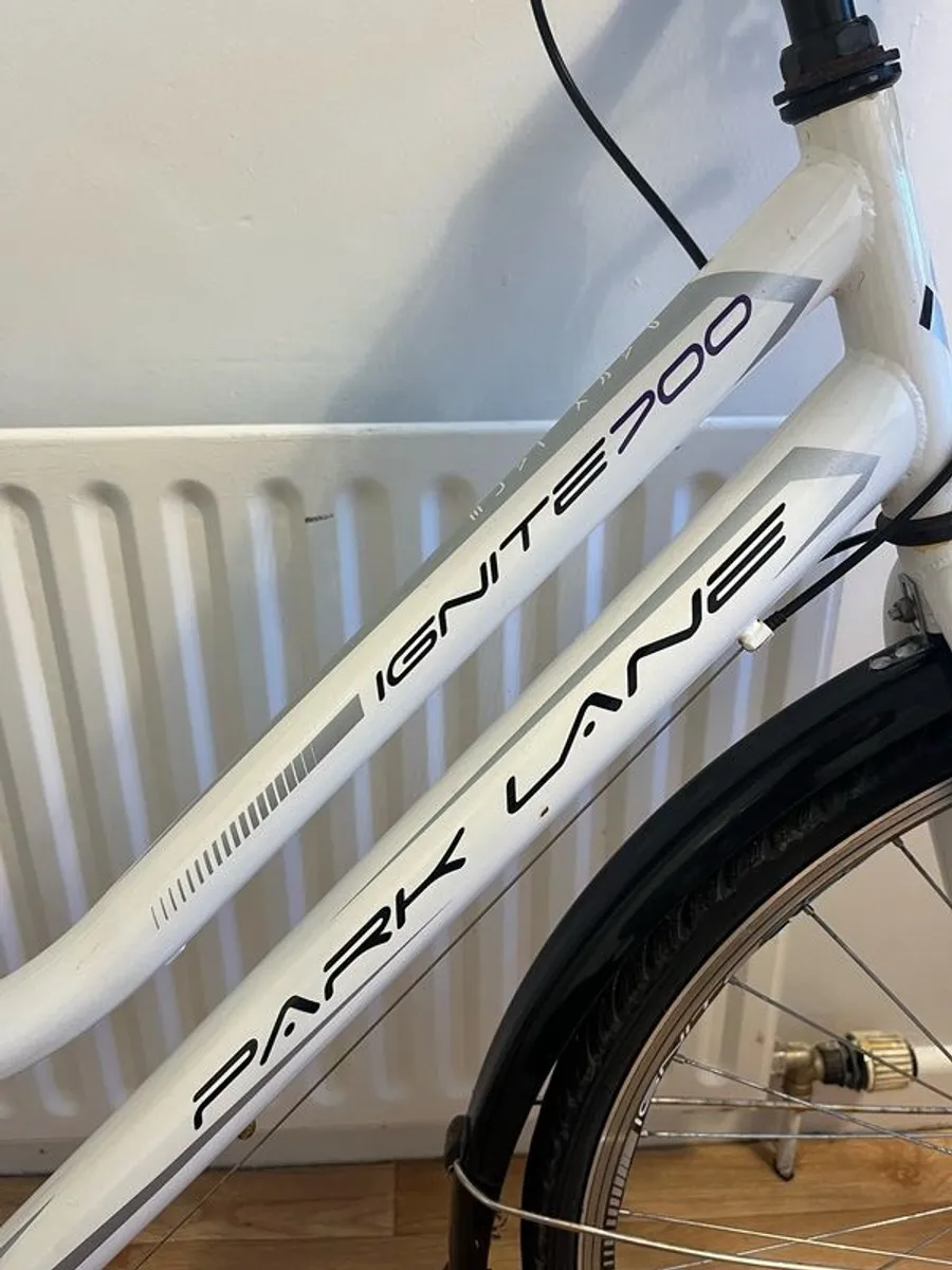 Women's Bike - Image 4