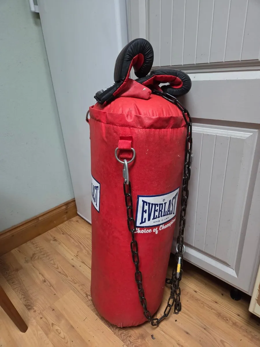 Gym equipment - Image 2