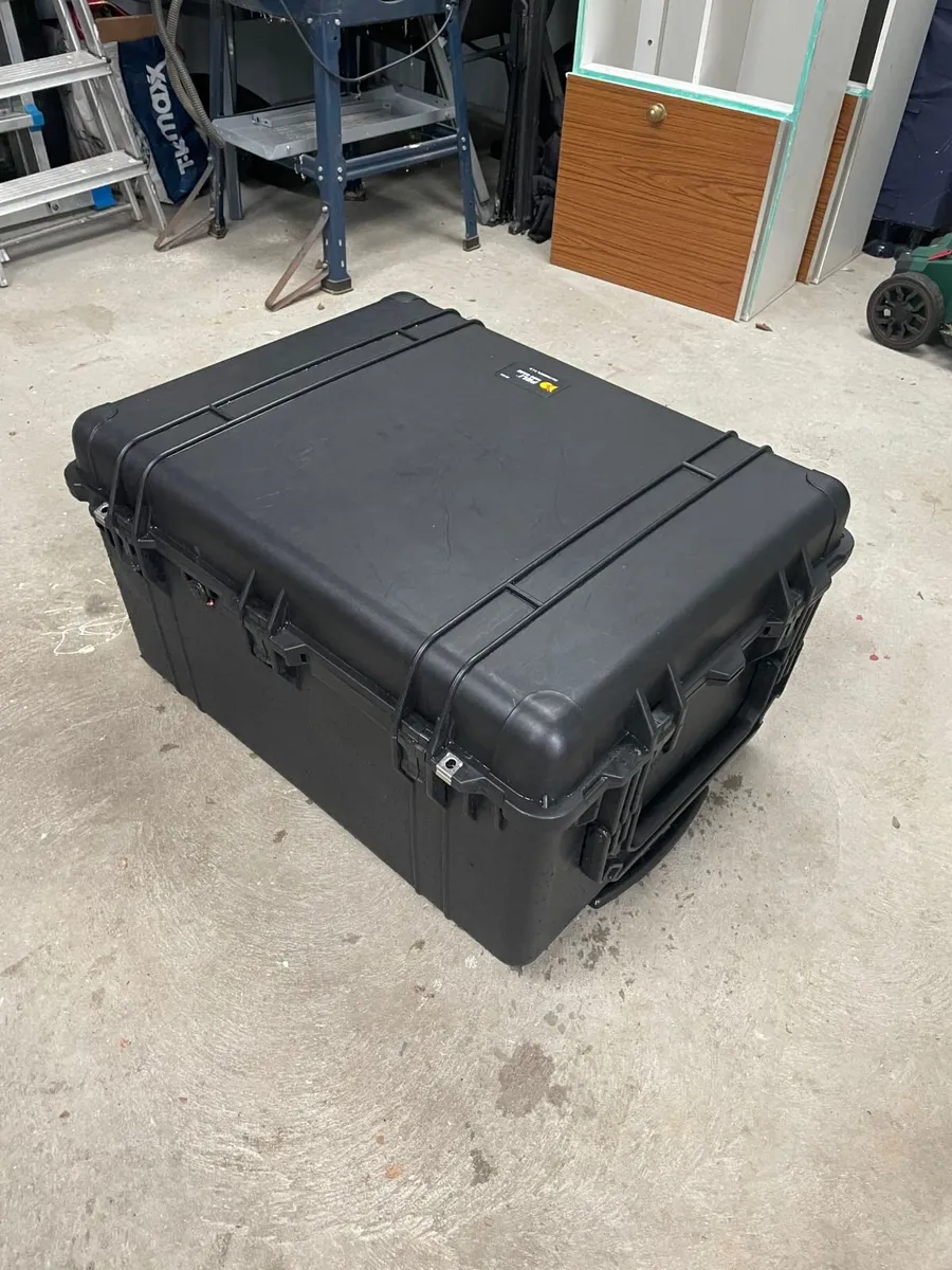 Peli 1630 Flightcase / Rolling Hard Case - Image 2